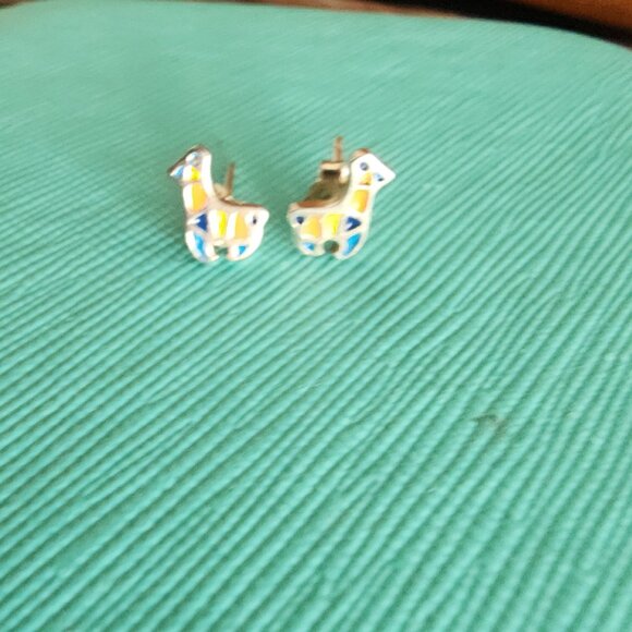 Multicolor Super Adorable Tiny Animal Giraffe Stud Earrings - Picture 5 of 6